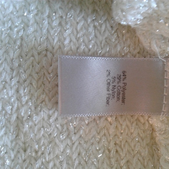 ✨ J. Lo White Sweater w/Sequins ✨ - Picture 6 of 7